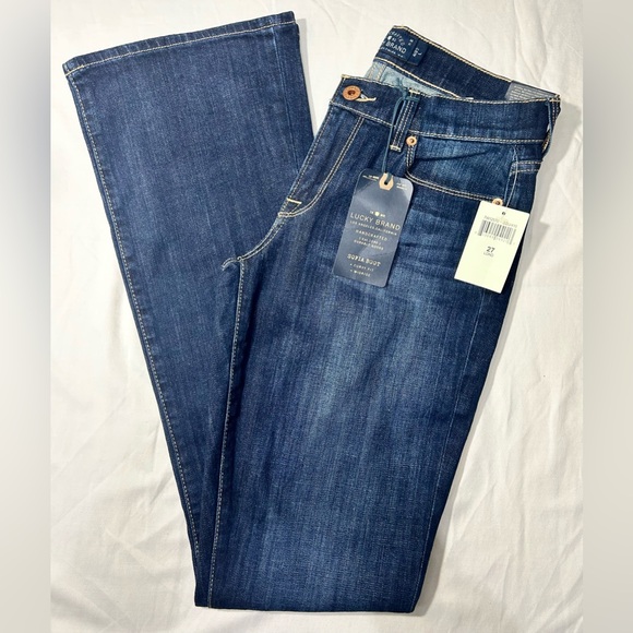 Lucky Brand Denim - Lucky Brand women’s Sofia boot mid rise  jeans size 4/27 Long